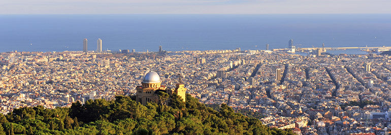 バルセロナの街を走るランナー