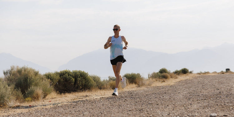 Suunto Launches Run 2: A 35 g Running Watch for Road Running and Marathon Training, Alongside the New Suunto Smart Heart Rate Belt 2