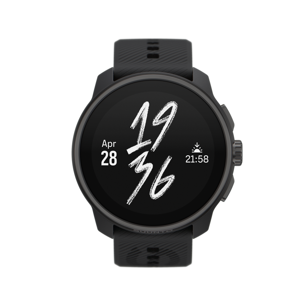 Suunto Race S All Black – レースとトレーニングのため、より小型に Suunto Race S All Black – レースとトレーニングのため、より小型に